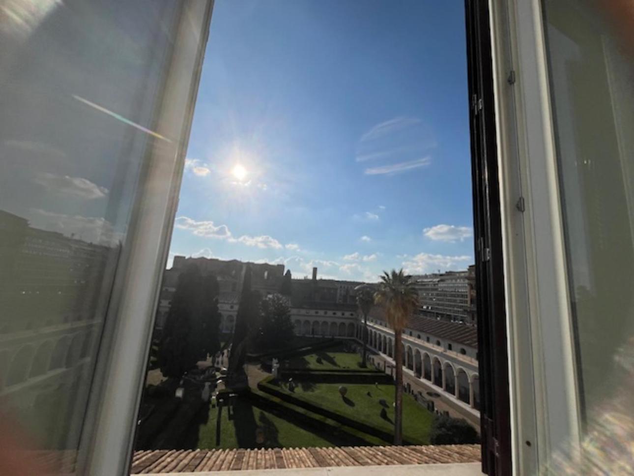 Camera X2 Con Magnifica Vista Sul Chiostro Di Michelangelo E Le Terme Di Diocleziano Róma Kültér fotó